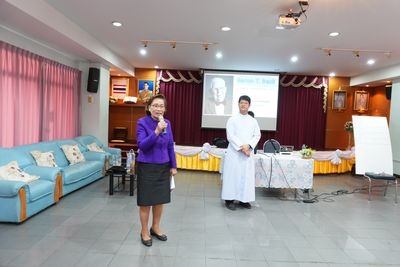 โรงเรียนปรีชานุศาสน์